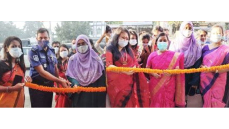 হাজীগঞ্জে নারী উদ্যোক্তা রাখী মনি সিনহার পণ্য বাজার