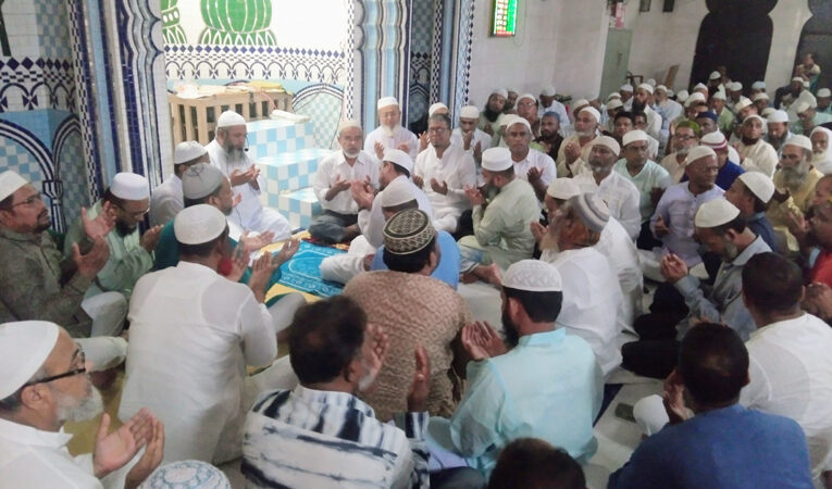 খালেদা জিয়ার সুস্থতা ও নিহত ছাত্রদের রুহের মাগফেরাত কামনায় চাঁদপুর জেলা বিএনপির মিলাদ ও দোয়া 