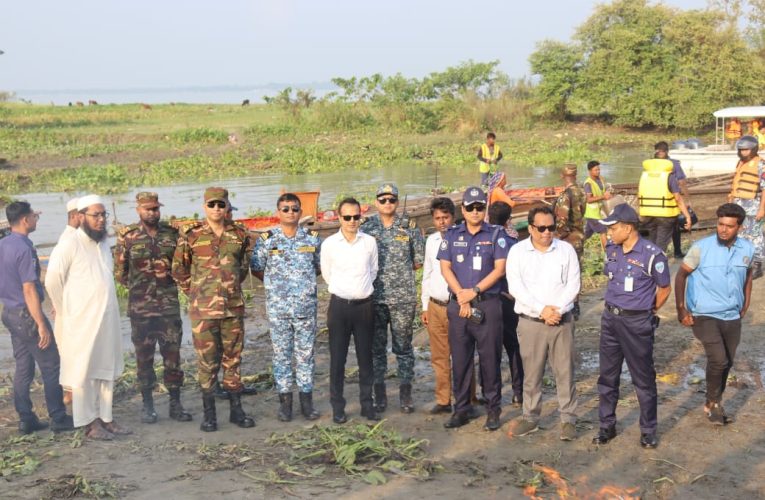 মা ইলিশ রক্ষায় চাঁদপুর হাইমচর মতলবে টাস্কফোর্সের সাঁড়াশি অভিযান