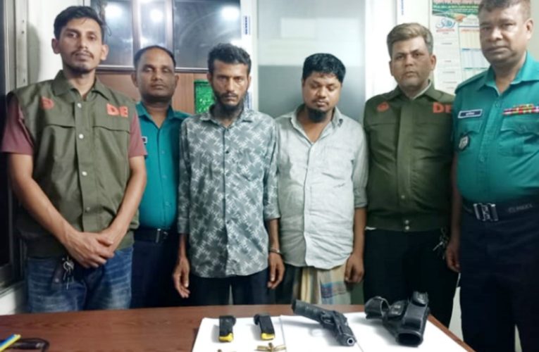 ফরিদগঞ্জে পুলিশ কর্মকর্তার চুরি যাওয়া অস্ত্র ঢাকা থেকে উদ্ধার, আটক ২