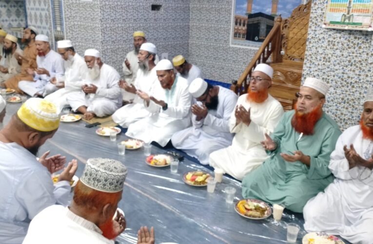 ঐতিহাসিক বদর দিবসে চাঁদপুর দারুচ্ছুন্নাত দীনিয়া মাদ্রাসায় বিশেষ দোয়া ও ইফতার মাহফিল অনুষ্ঠিত