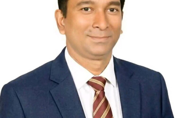 চাঁদপুরে জ্বালানী তেল নিয়ে কারসাজি বন্ধে এমপি শেখ ফরিদ আহমেদ মানিকের কঠোর হুঁশিয়ারি