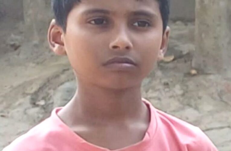 হাজীগঞ্জে সড়ক দুর্ঘটনায় ৭ বছরের শিশুর মৃত্যু
