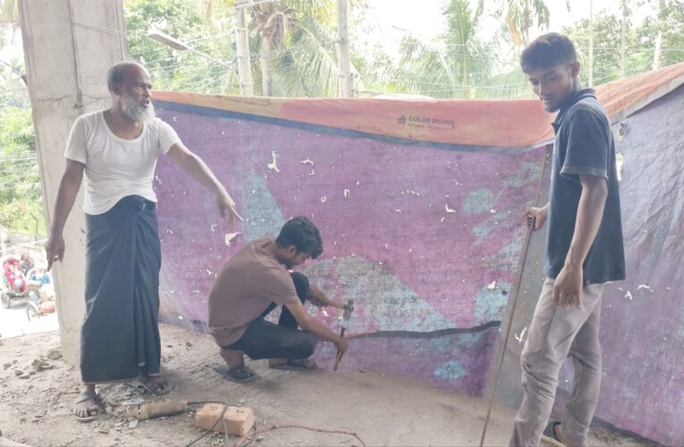 চাঁদপুরে প্লানের বাইরে নির্মাণ হওয়ায় নিজ উদ্যোগে ভবনের অংশ ভেঙে ফেললেন ইদ্রিস খান
